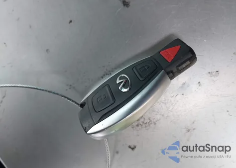 2017 Infiniti Qx30 Sport z USA, uszkodzony, nr VIN SJKCH5CP4HA027152